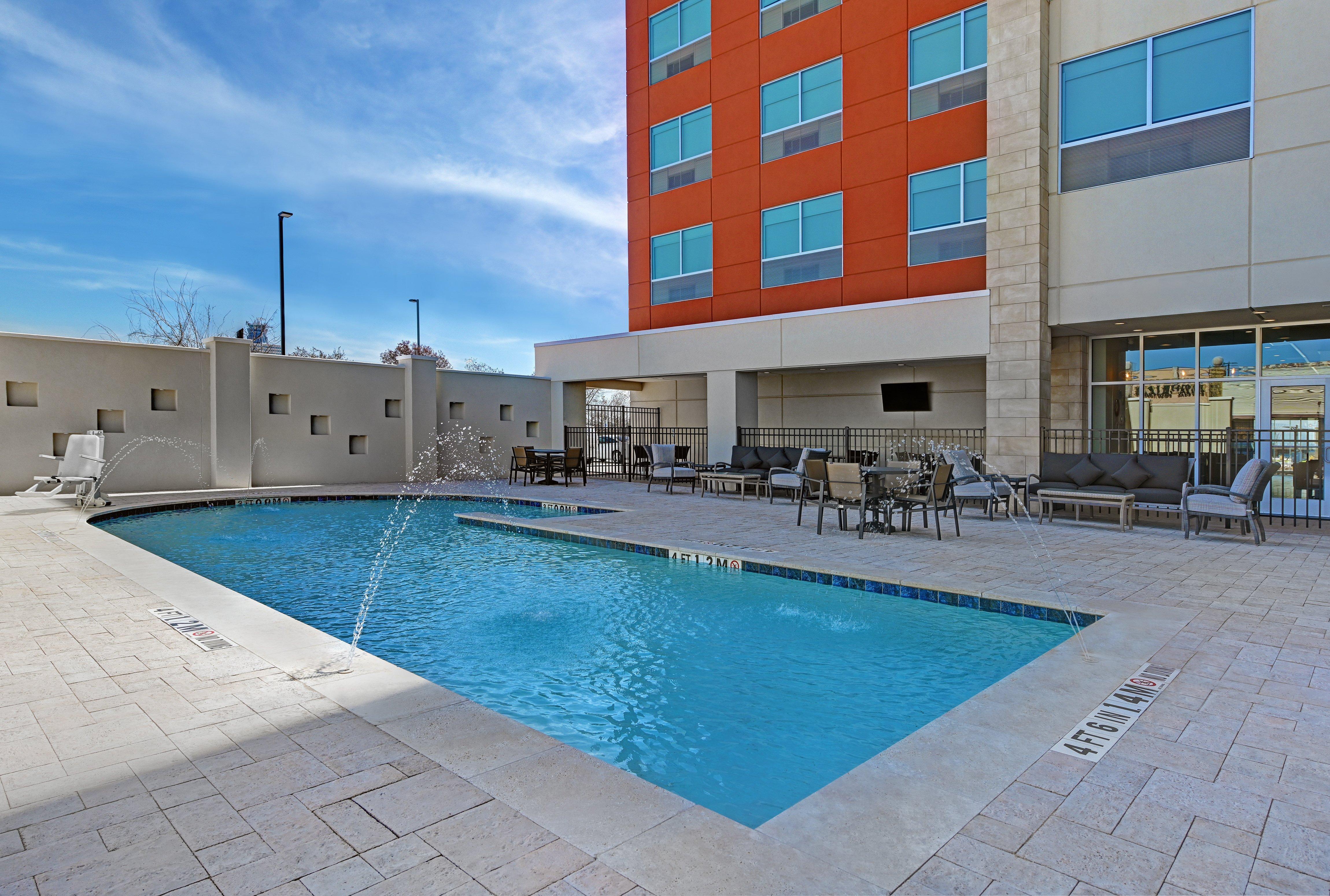 Holiday Inn Express & Suites Memorial - Citycentre By Ihg Houston Exterior photo